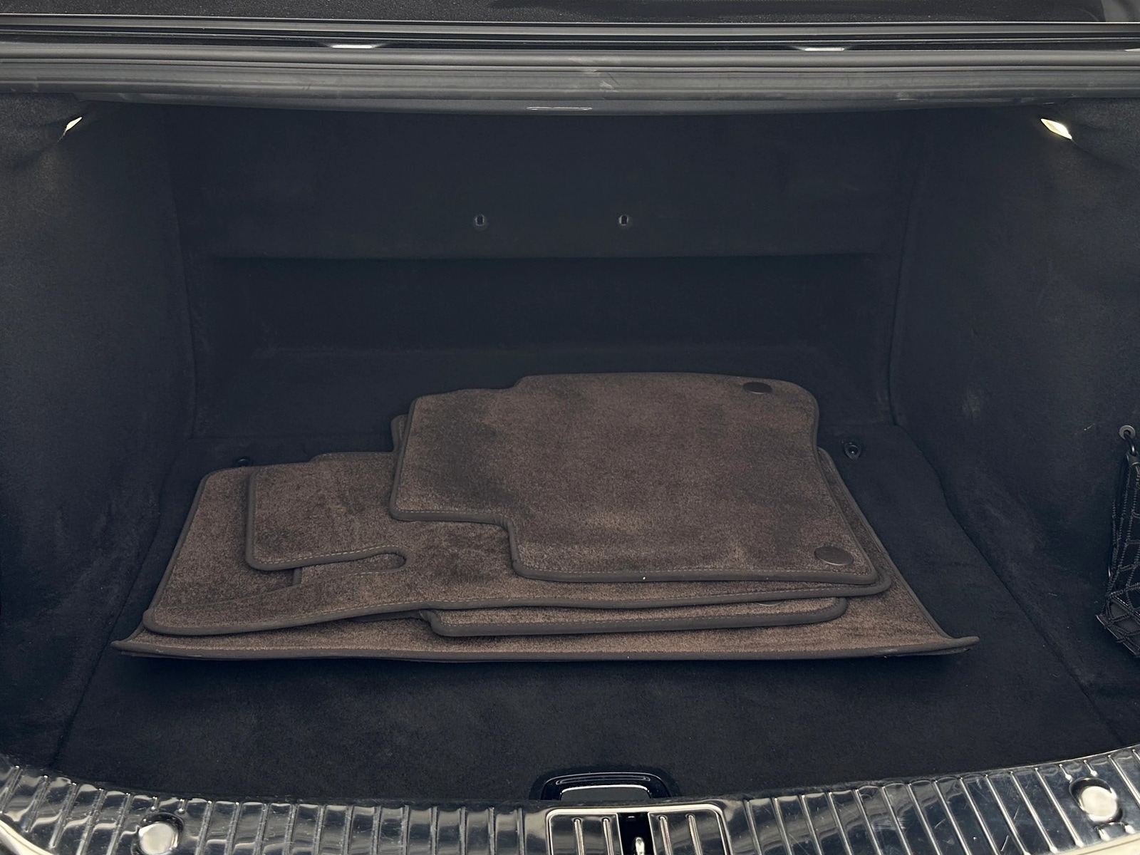 Thumbnail: 2019 Mercedes-Benz S-Class - 6