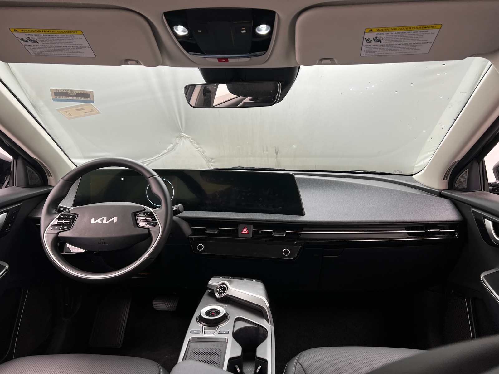 Thumbnail: 2023 Kia EV6 - 2