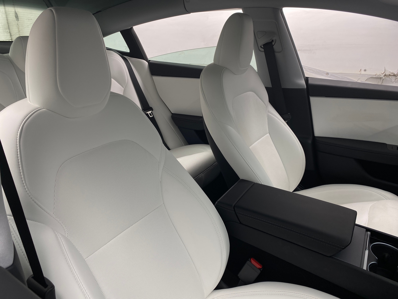 Thumbnail: 2025 Tesla Model 3 - 2