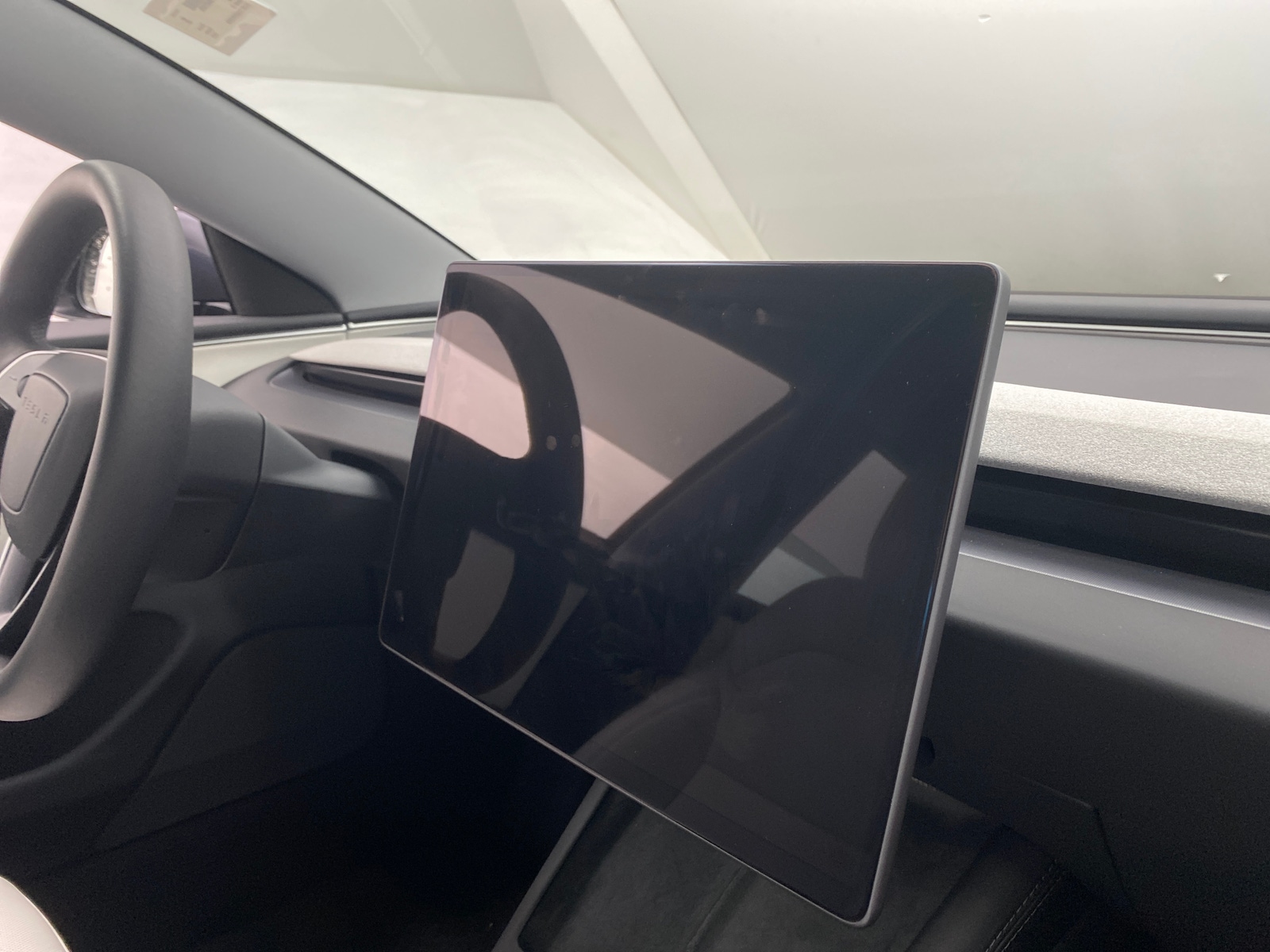 Thumbnail: 2025 Tesla Model 3 - 4