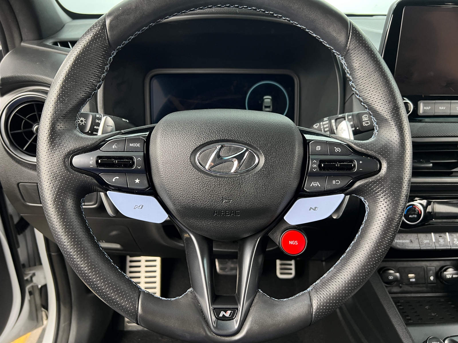 Thumbnail: 2023 Hyundai Kona - 4