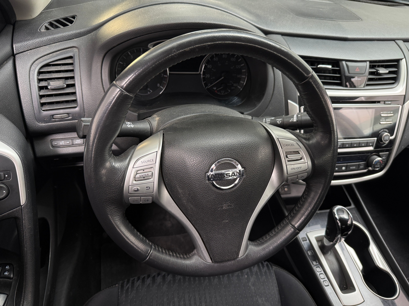 Thumbnail: 2018 Nissan Altima - 5