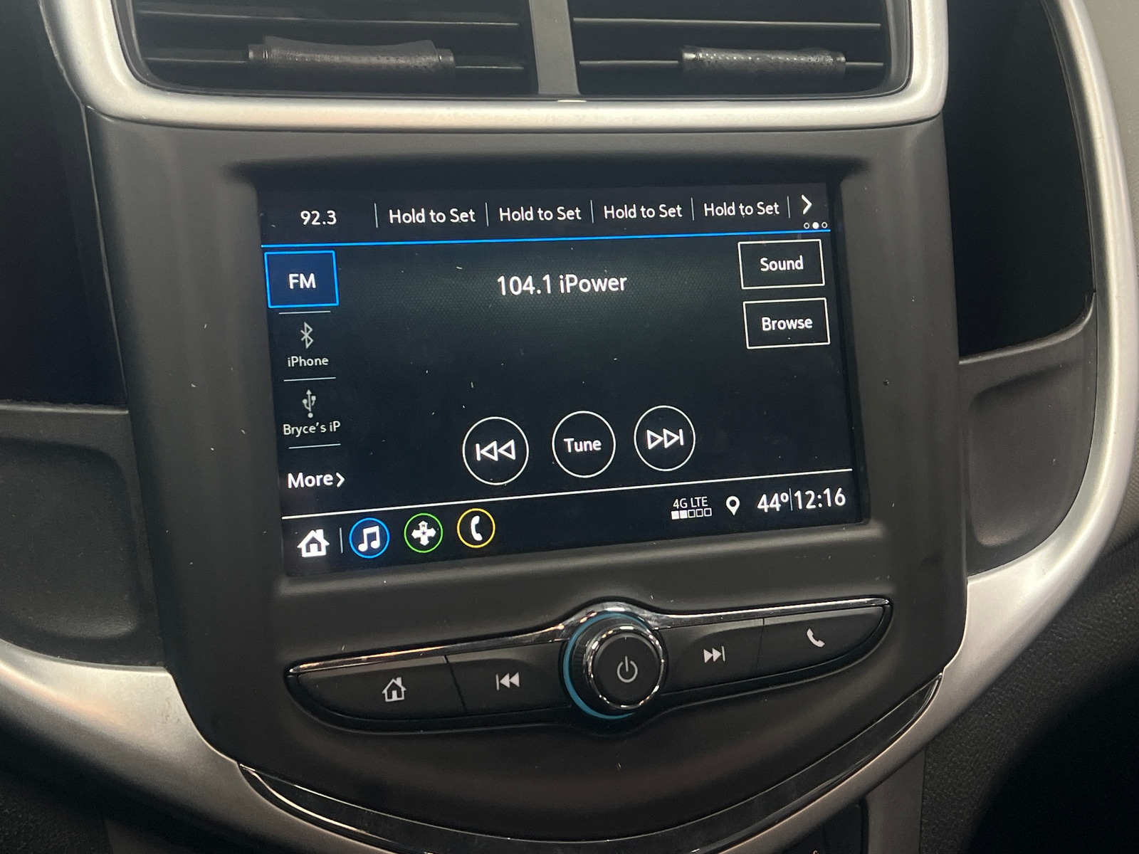 Thumbnail: 2019 Chevrolet Sonic - 4