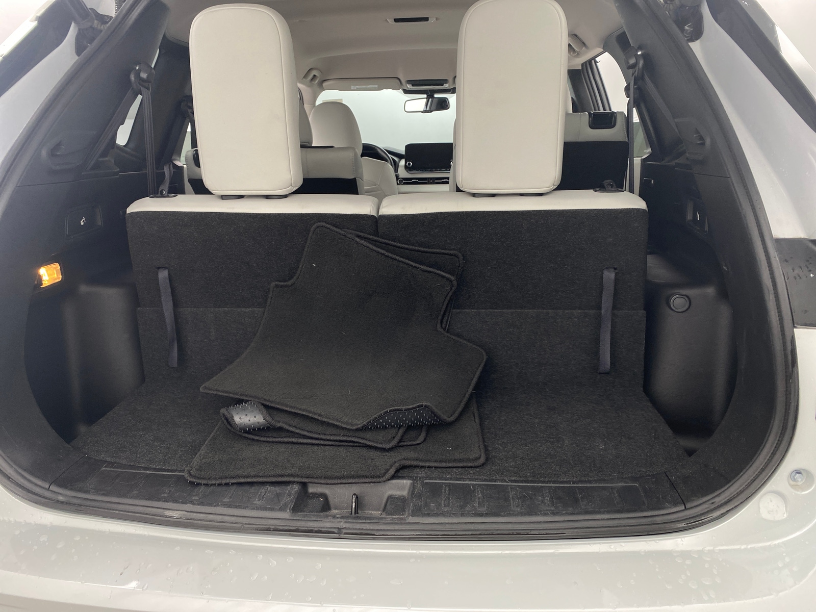 Thumbnail: 2024 Mitsubishi Outlander - 6