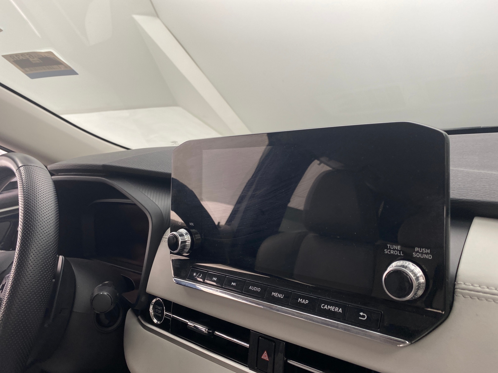 Thumbnail: 2024 Mitsubishi Outlander - 3