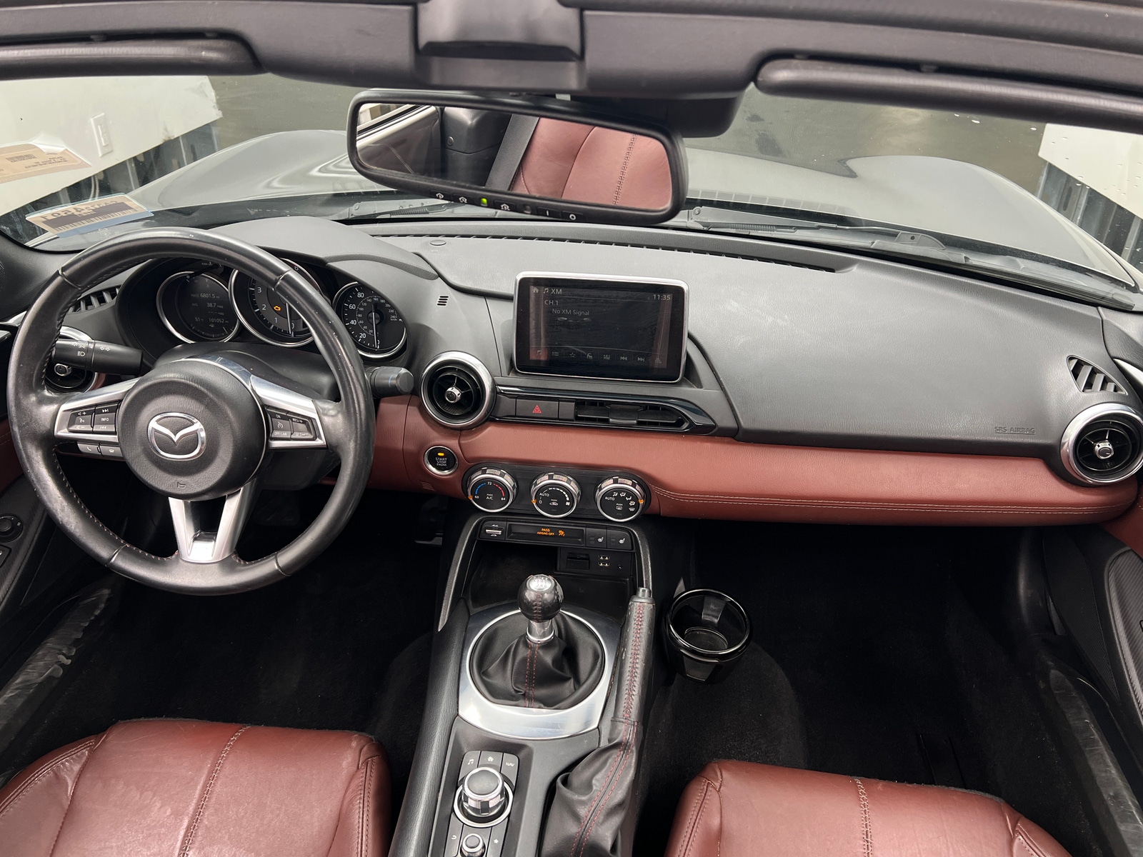 Thumbnail: 2017 Mazda MX-5 Miata - 2