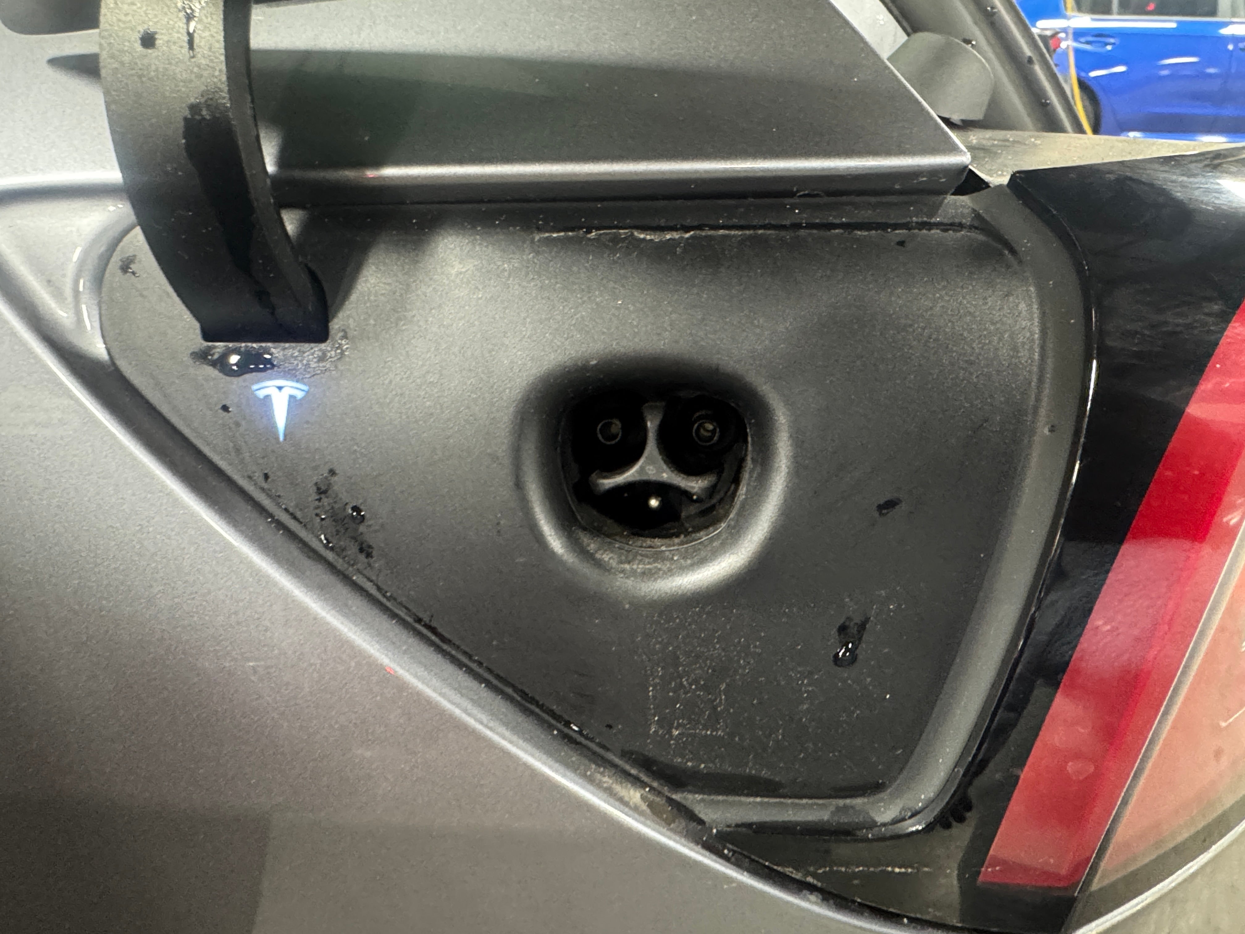 Used 2024 Tesla Model Y Long Range with VIN 7SAYGDEE6RA296702 for sale in Auburn, WA