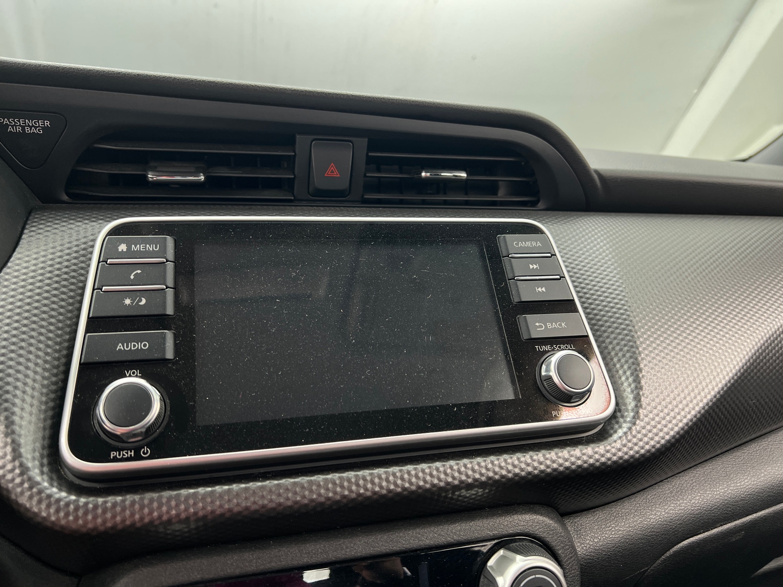 Thumbnail: 2020 Nissan Kicks - 4