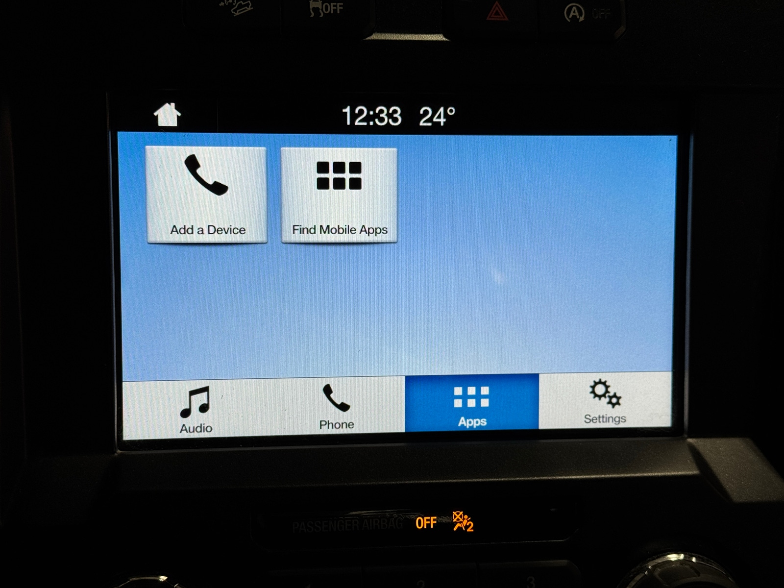 Thumbnail: 2018 Ford Econoline - 4