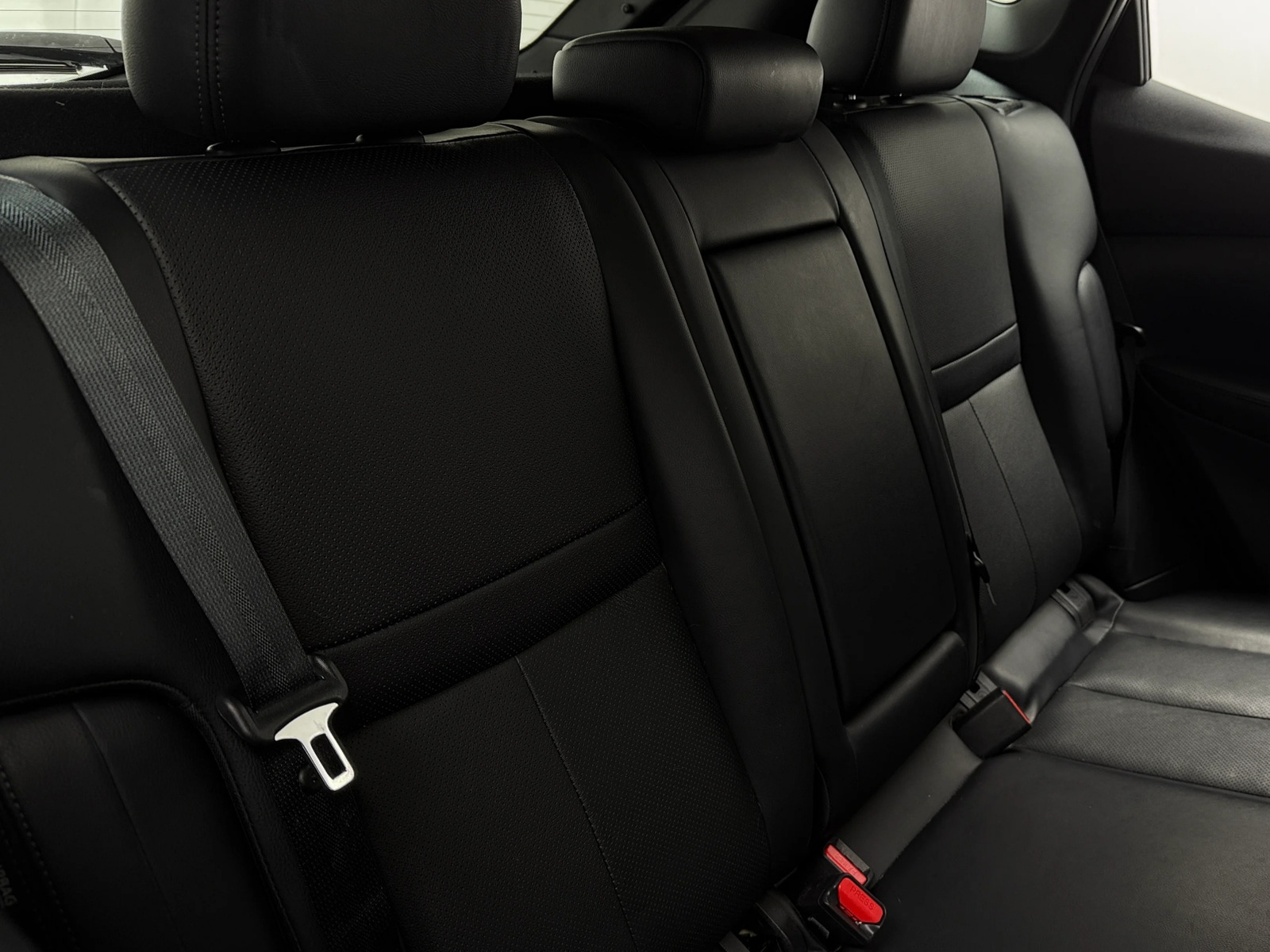 Thumbnail: 2022 Nissan Rogue Sport - 5