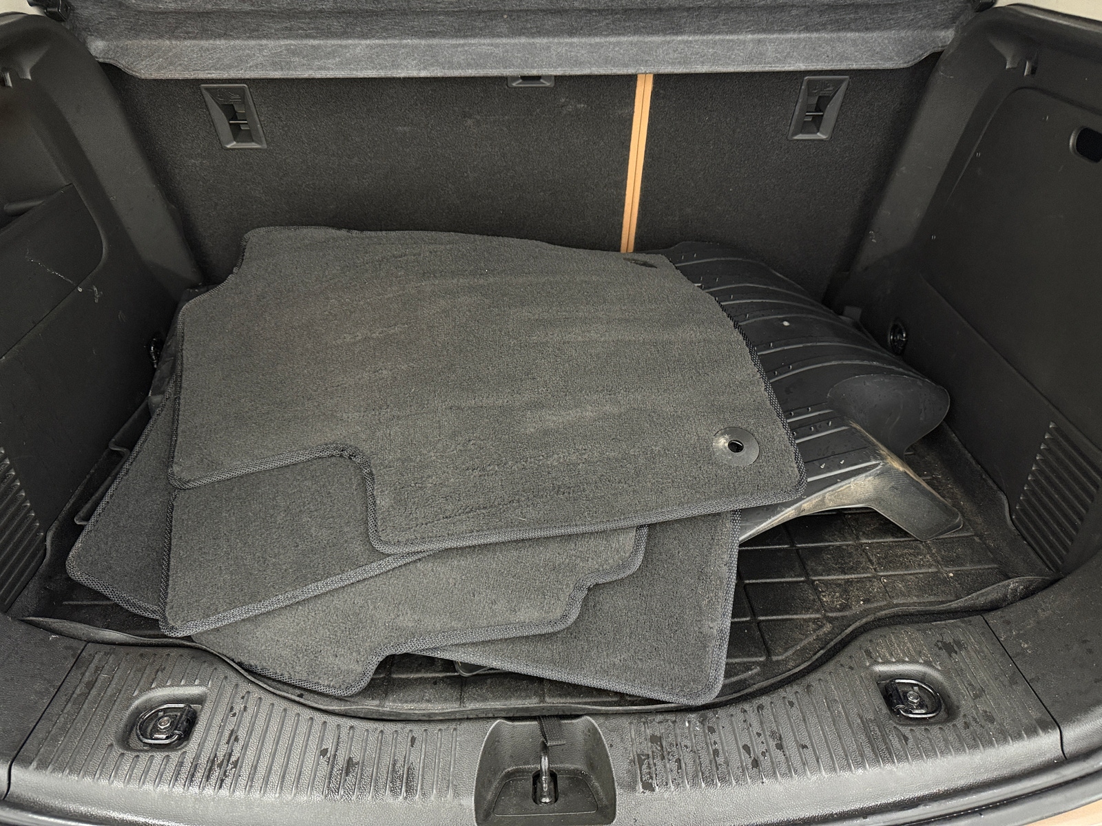 Thumbnail: 2019 Buick Encore - 6