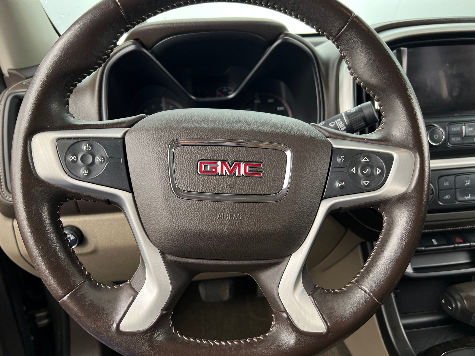 Thumbnail: 2016 GMC Canyon - 5