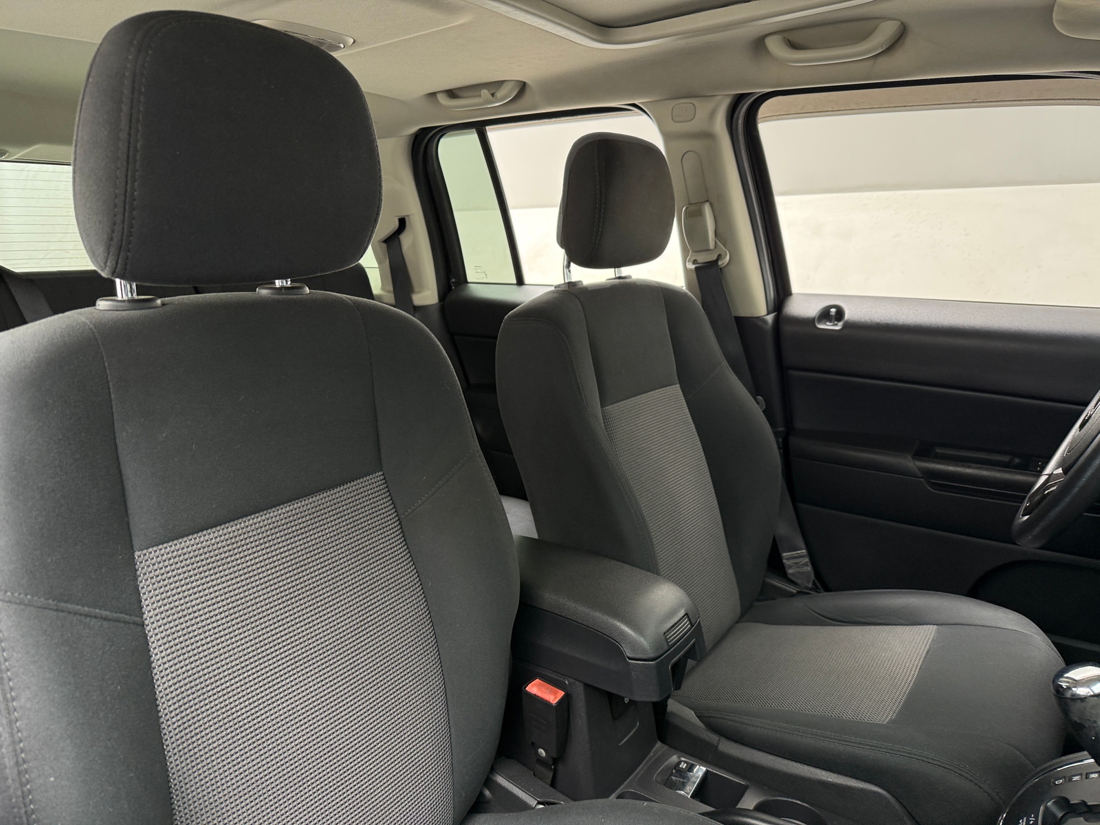 Thumbnail: 2014 Jeep Patriot - 2