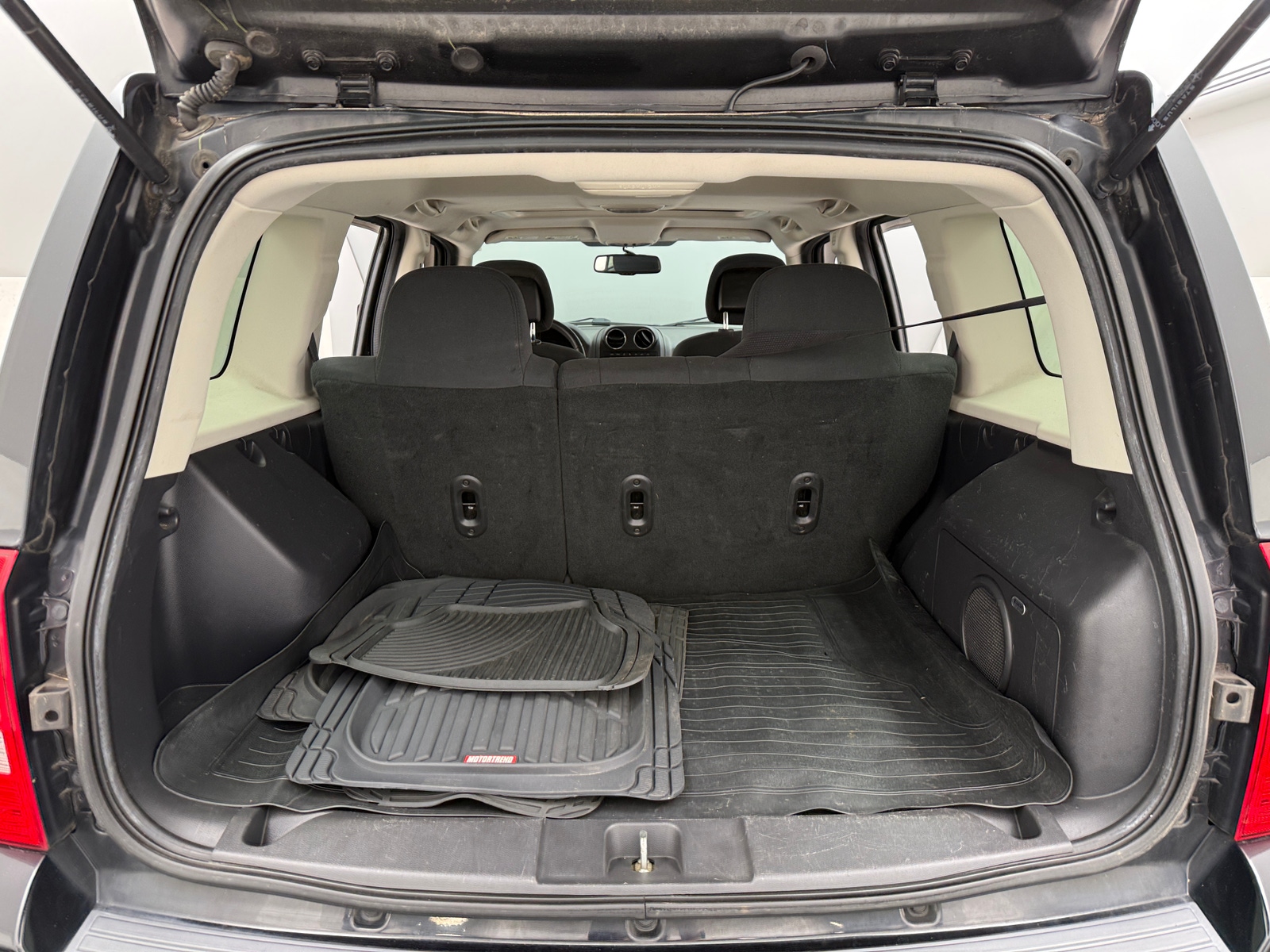 Thumbnail: 2014 Jeep Patriot - 7