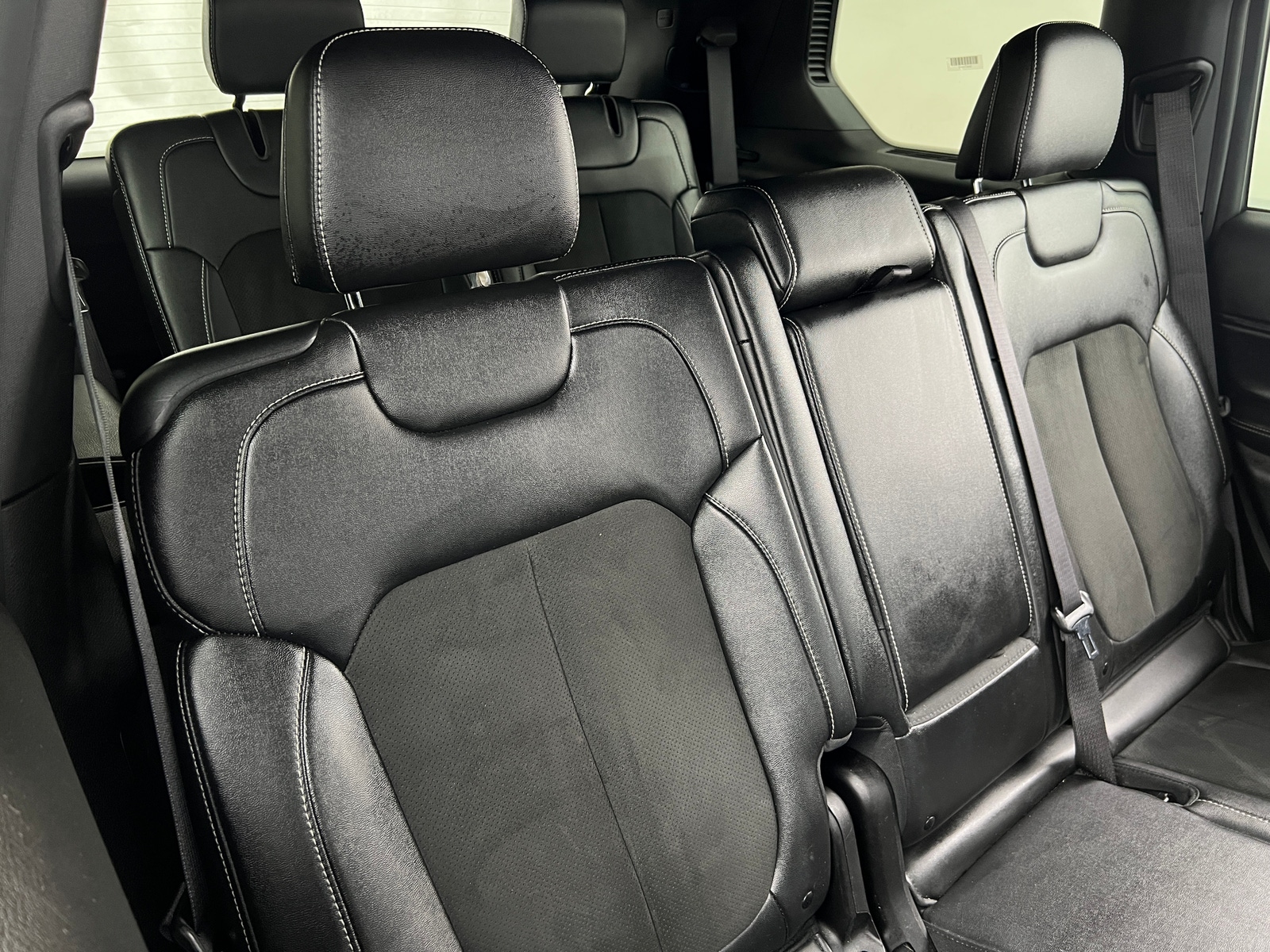 Thumbnail: 2024 Jeep Grand Cherokee L - 6