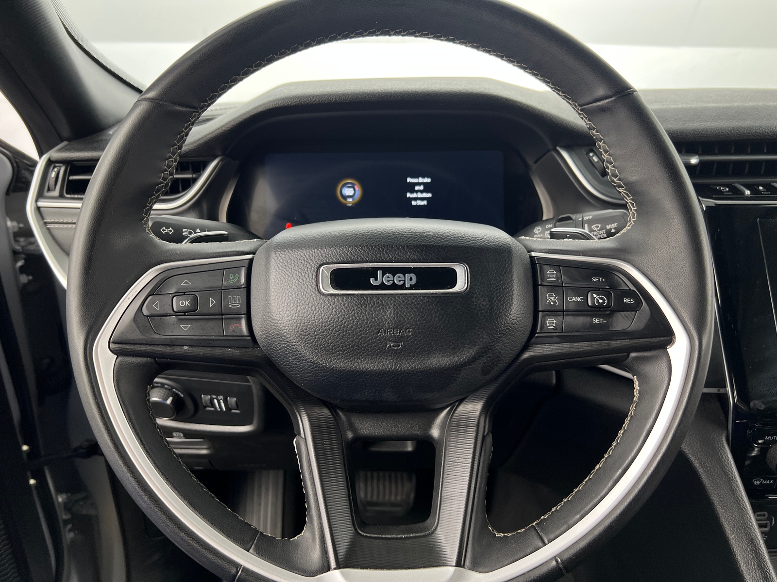 Thumbnail: 2024 Jeep Grand Cherokee L - 5