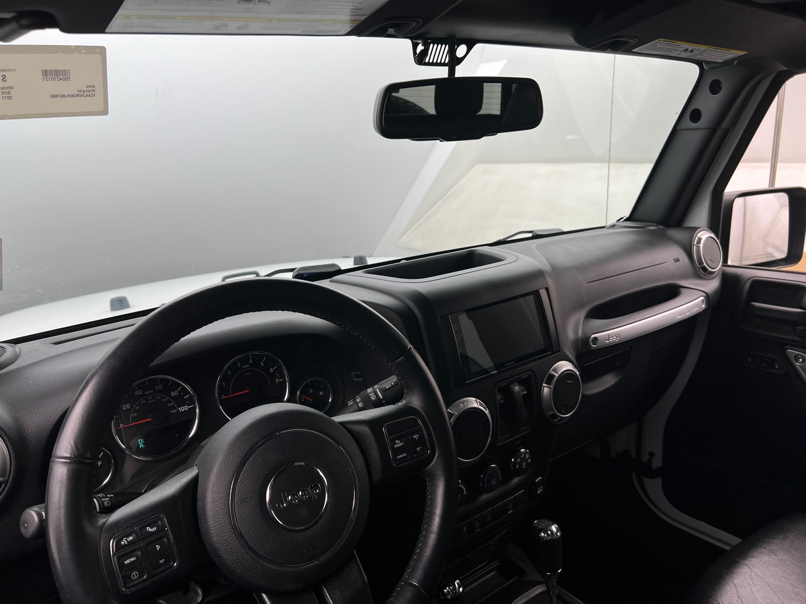 Thumbnail: 2017 Jeep Wrangler - 3