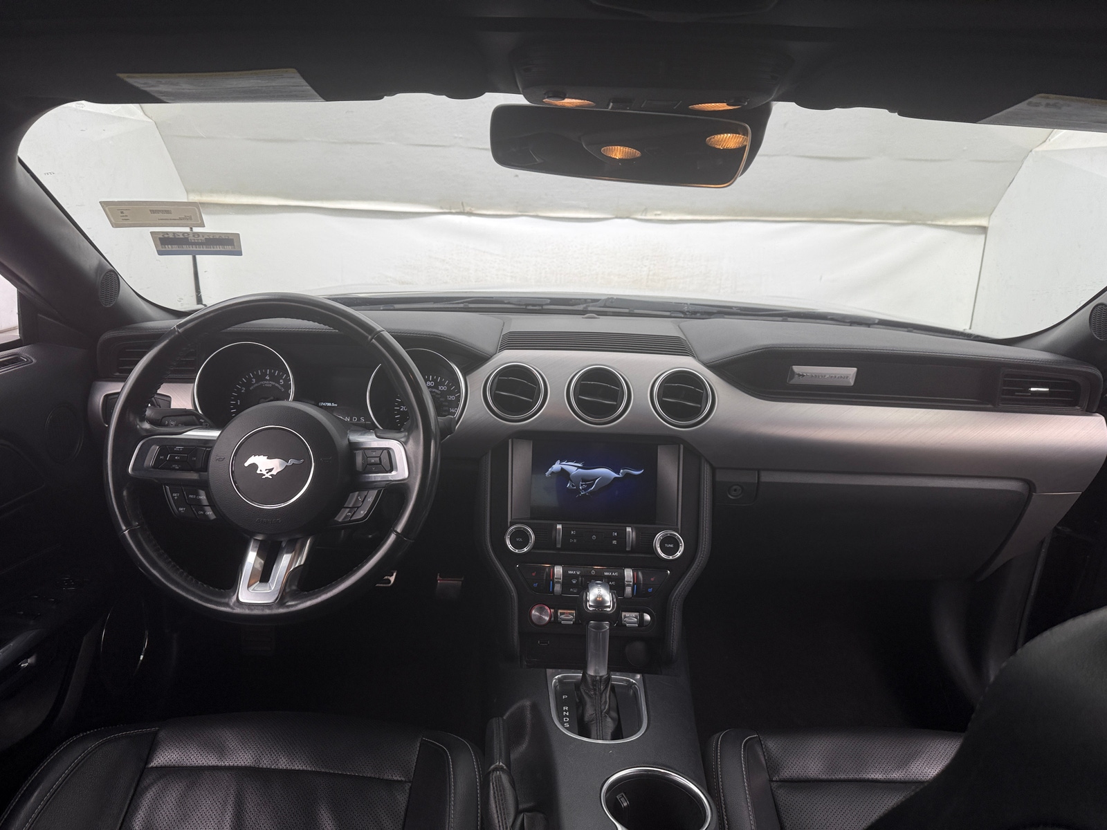 Thumbnail: 2022 Ford Mustang - 2