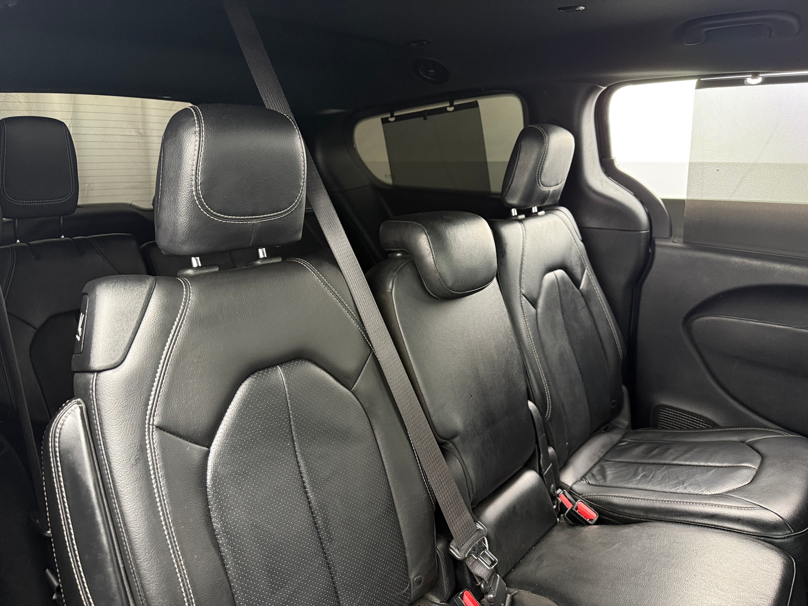 Thumbnail: 2019 Chrysler Pacifica - 5