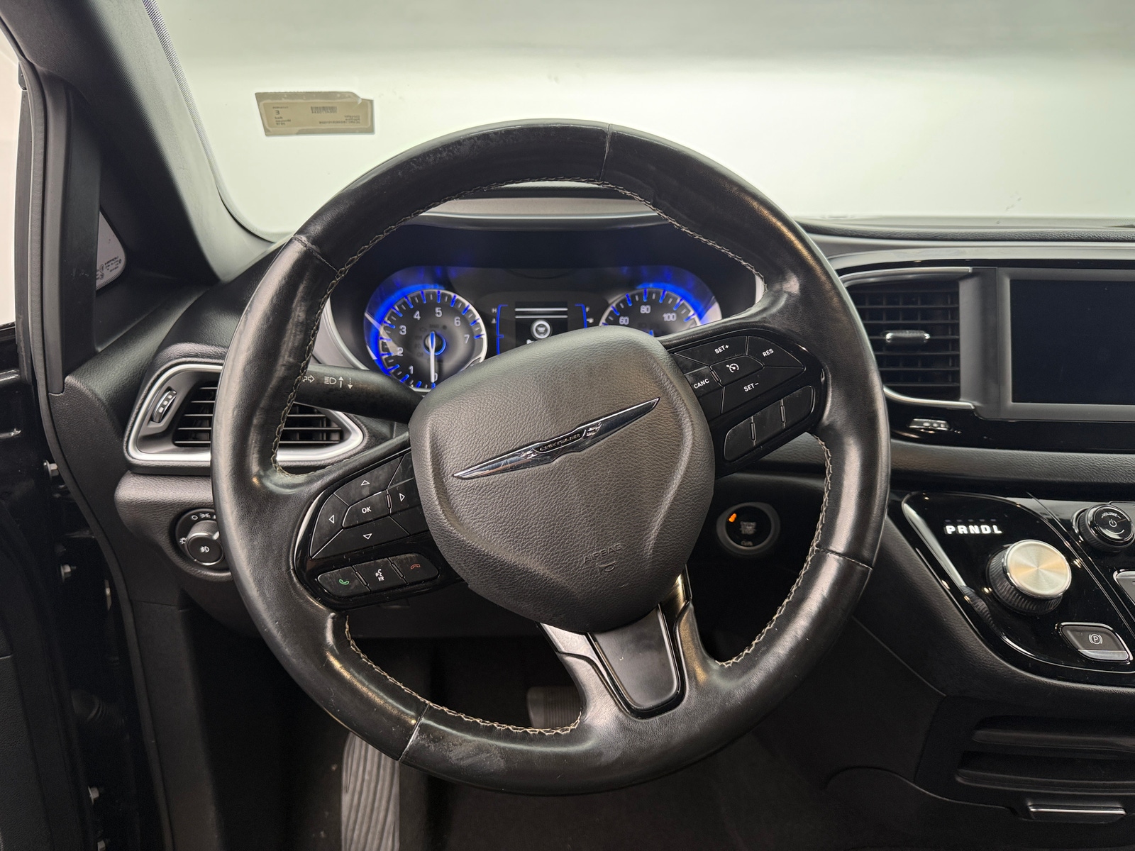 Thumbnail: 2019 Chrysler Pacifica - 4