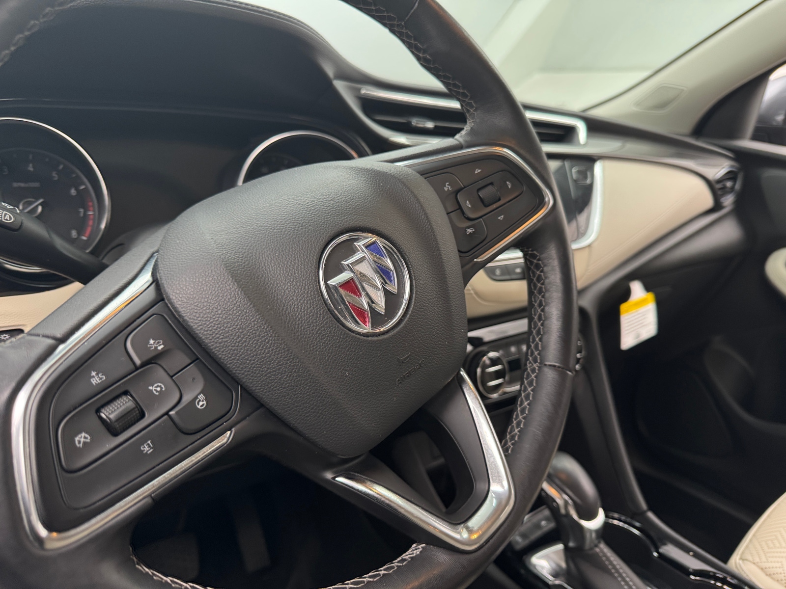 Thumbnail: 2020 Buick Encore GX - 4