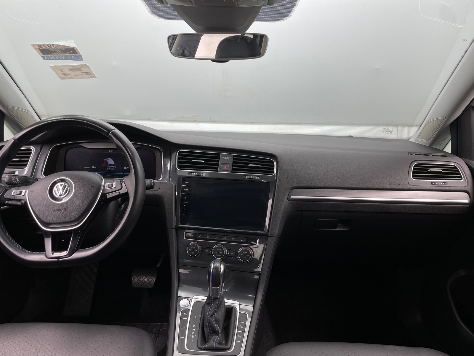 Thumbnail: 2019 Volkswagen e-Golf - 2