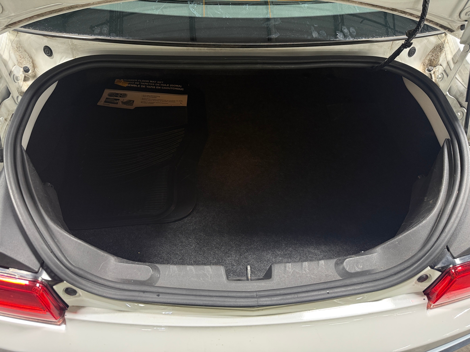 Thumbnail: 2015 Chevrolet Camaro - 6