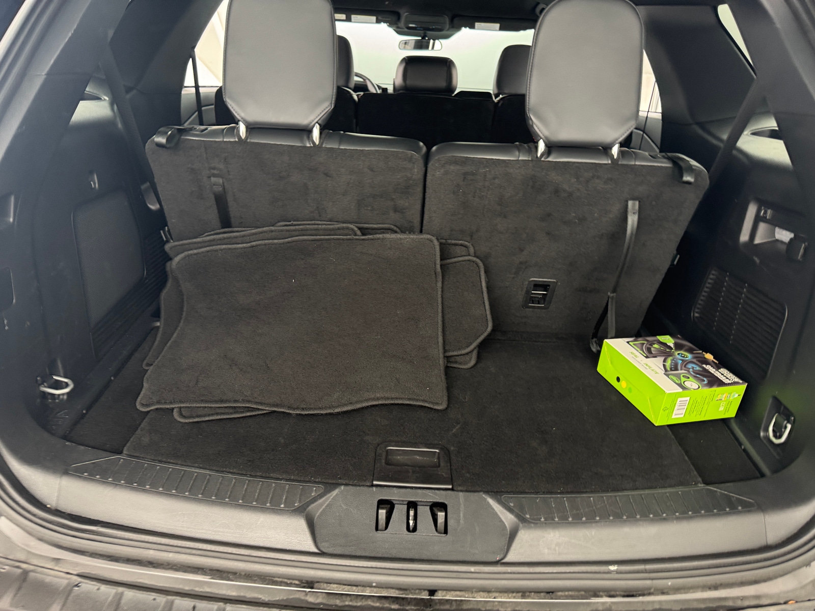 Thumbnail: 2025 Ford Explorer - 6