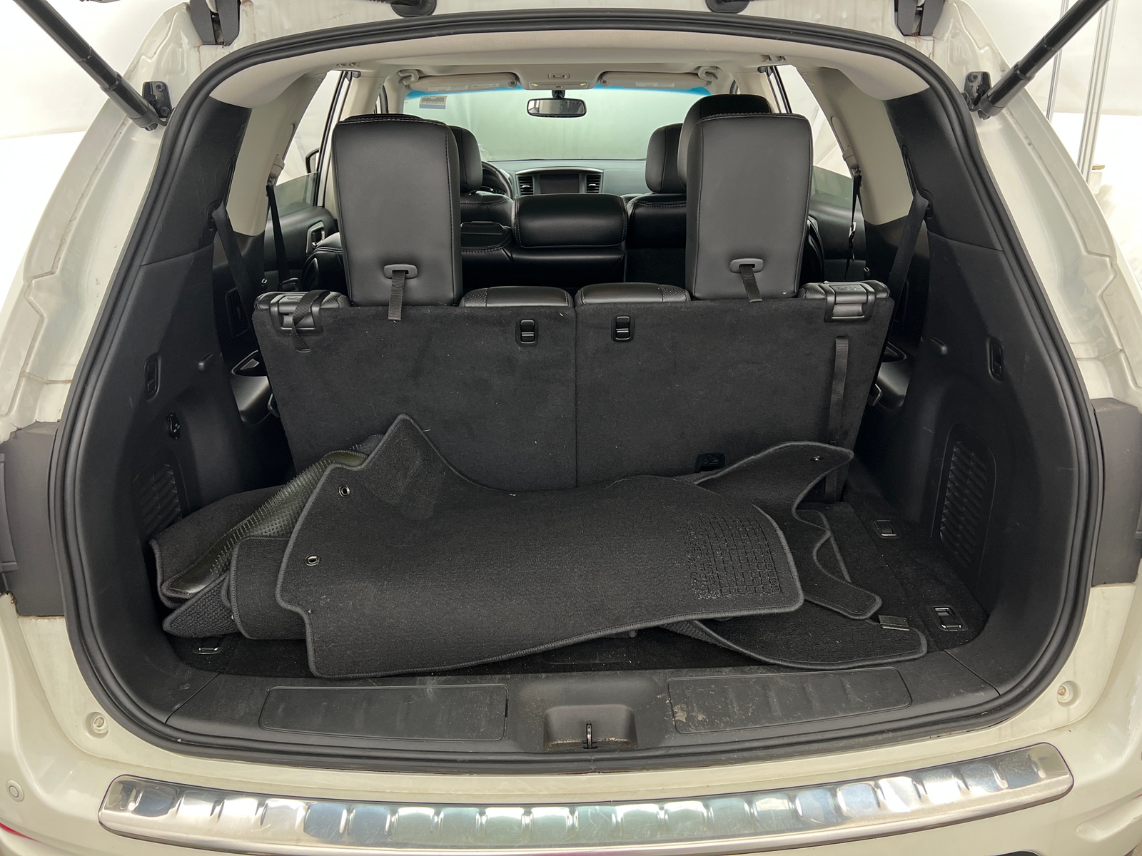 Thumbnail: 2016 Nissan Pathfinder - 6