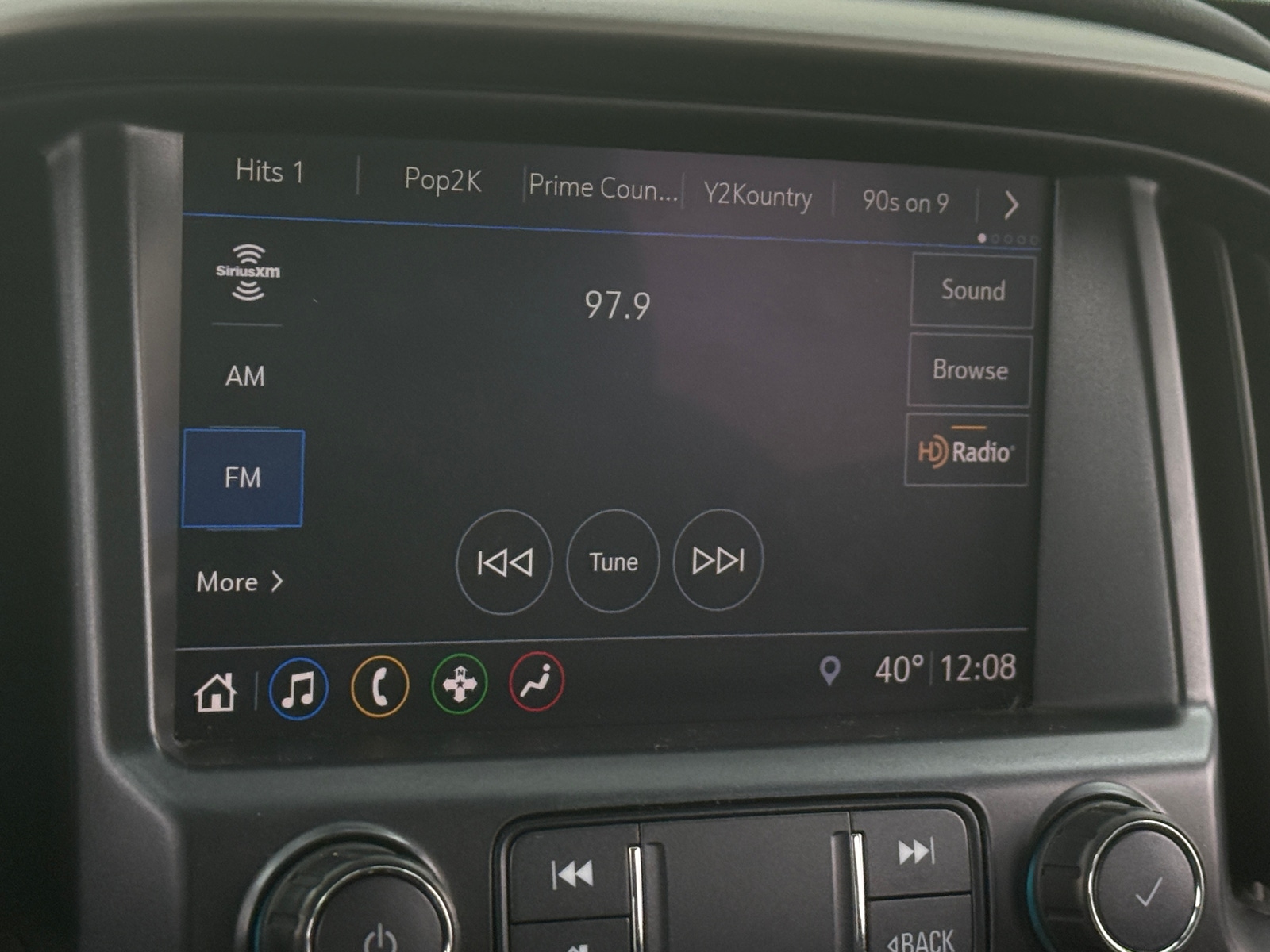 Thumbnail: 2019 Chevrolet Colorado - 3