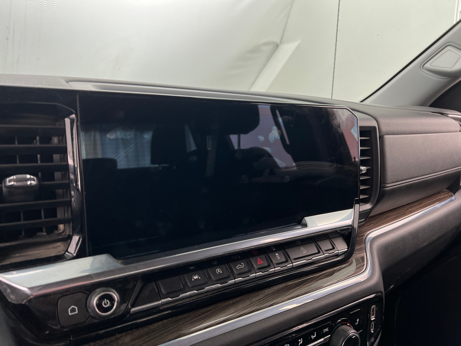 Thumbnail: 2023 Chevrolet Silverado 1500 - 4