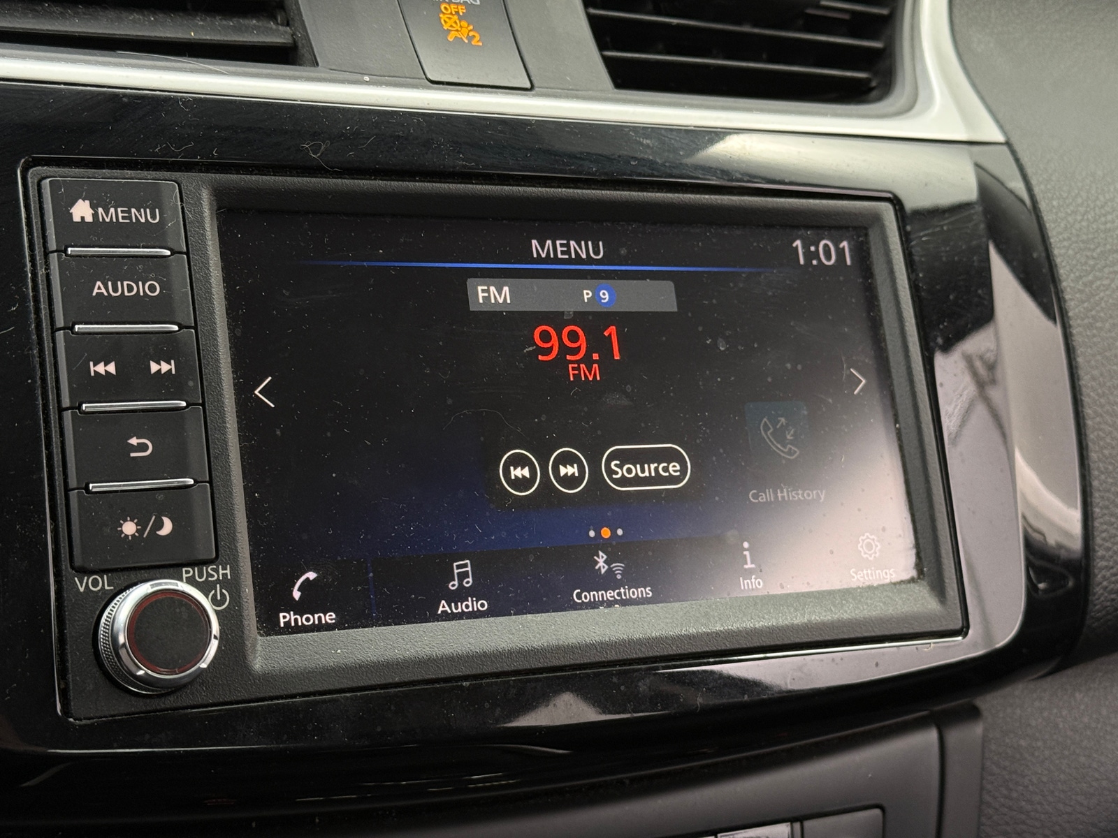 Thumbnail: 2019 Nissan Sentra - 4