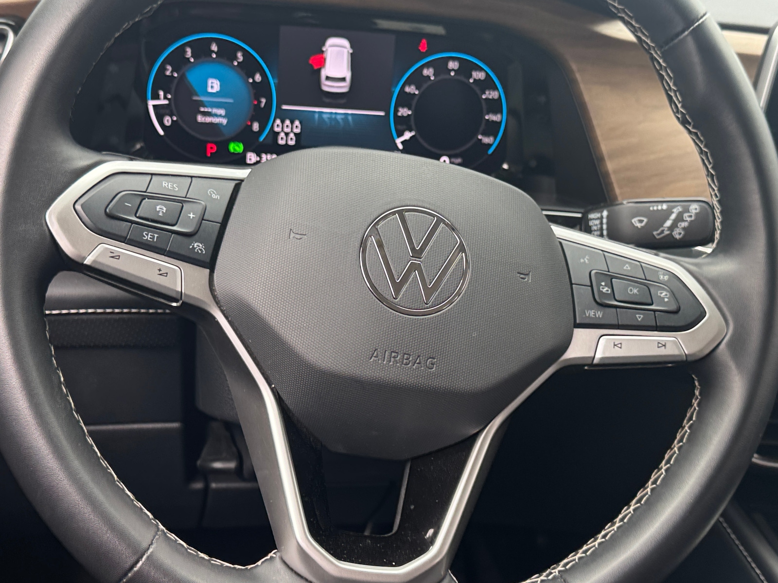 Thumbnail: 2025 Volkswagen Atlas - 4