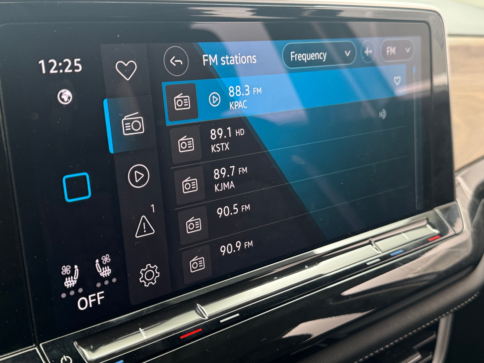 Thumbnail: 2025 Volkswagen Atlas - 3