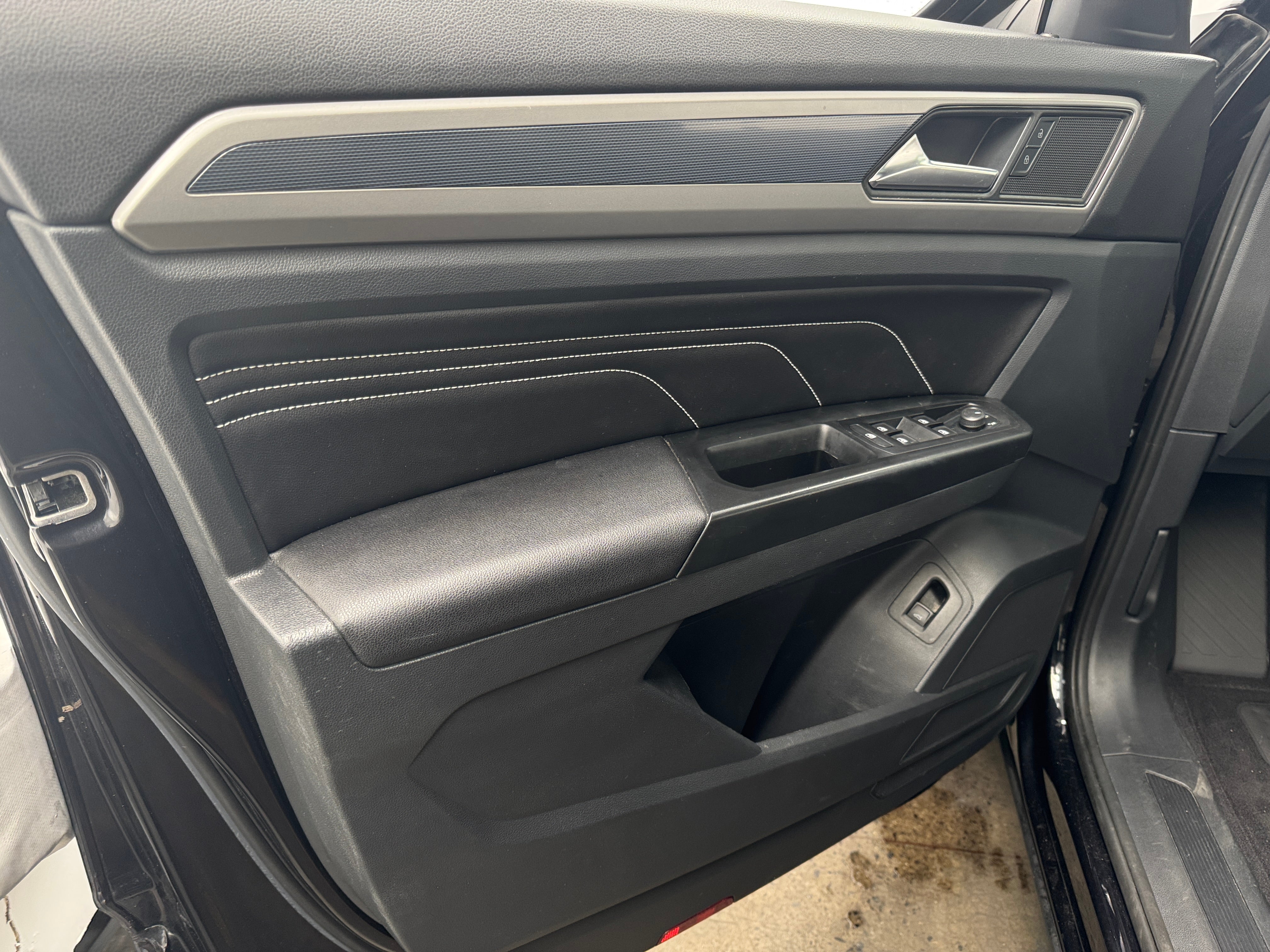 2020 Volkswagen Atlas Cross Sport