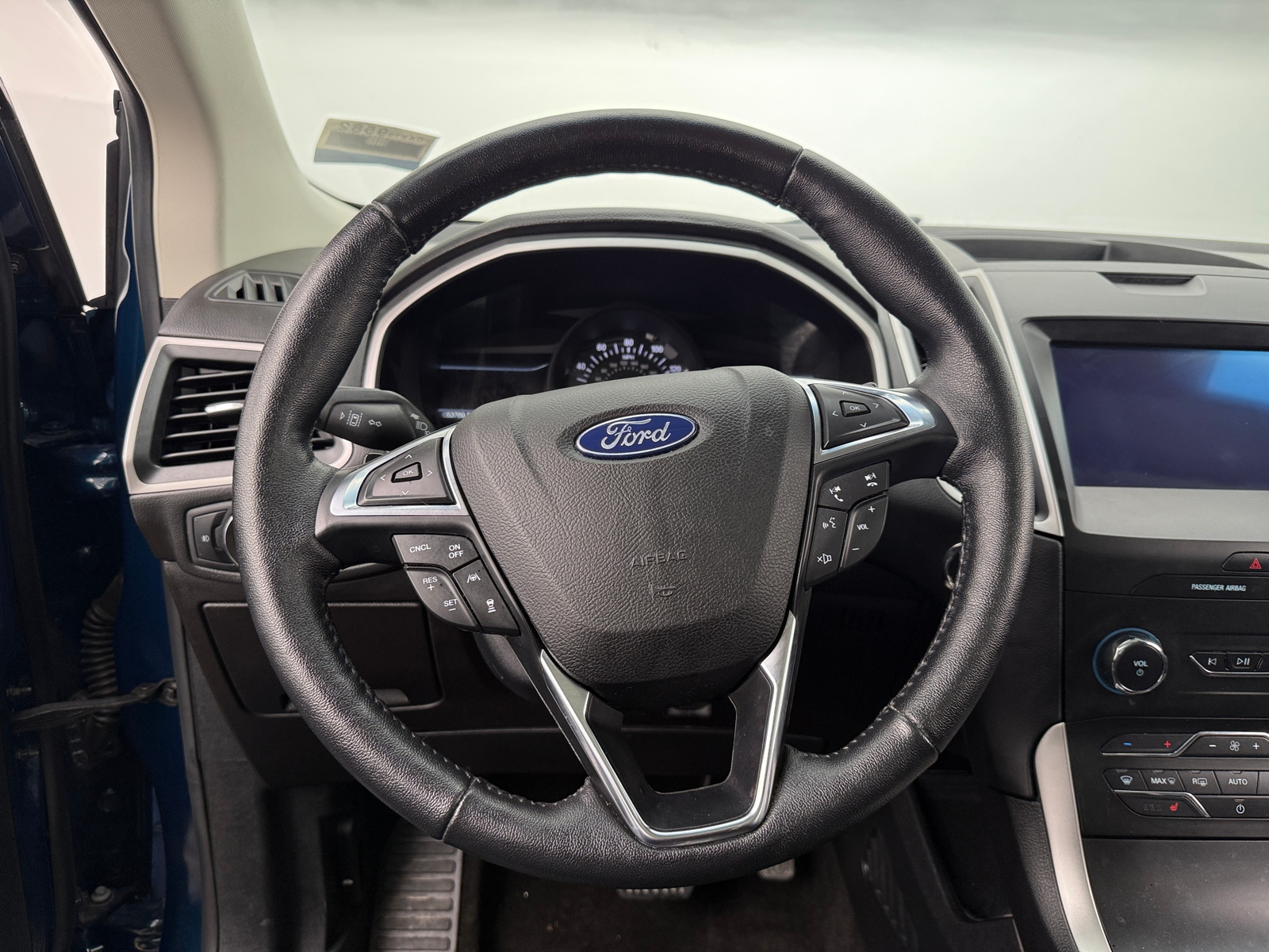 Thumbnail: 2020 Ford Edge - 4