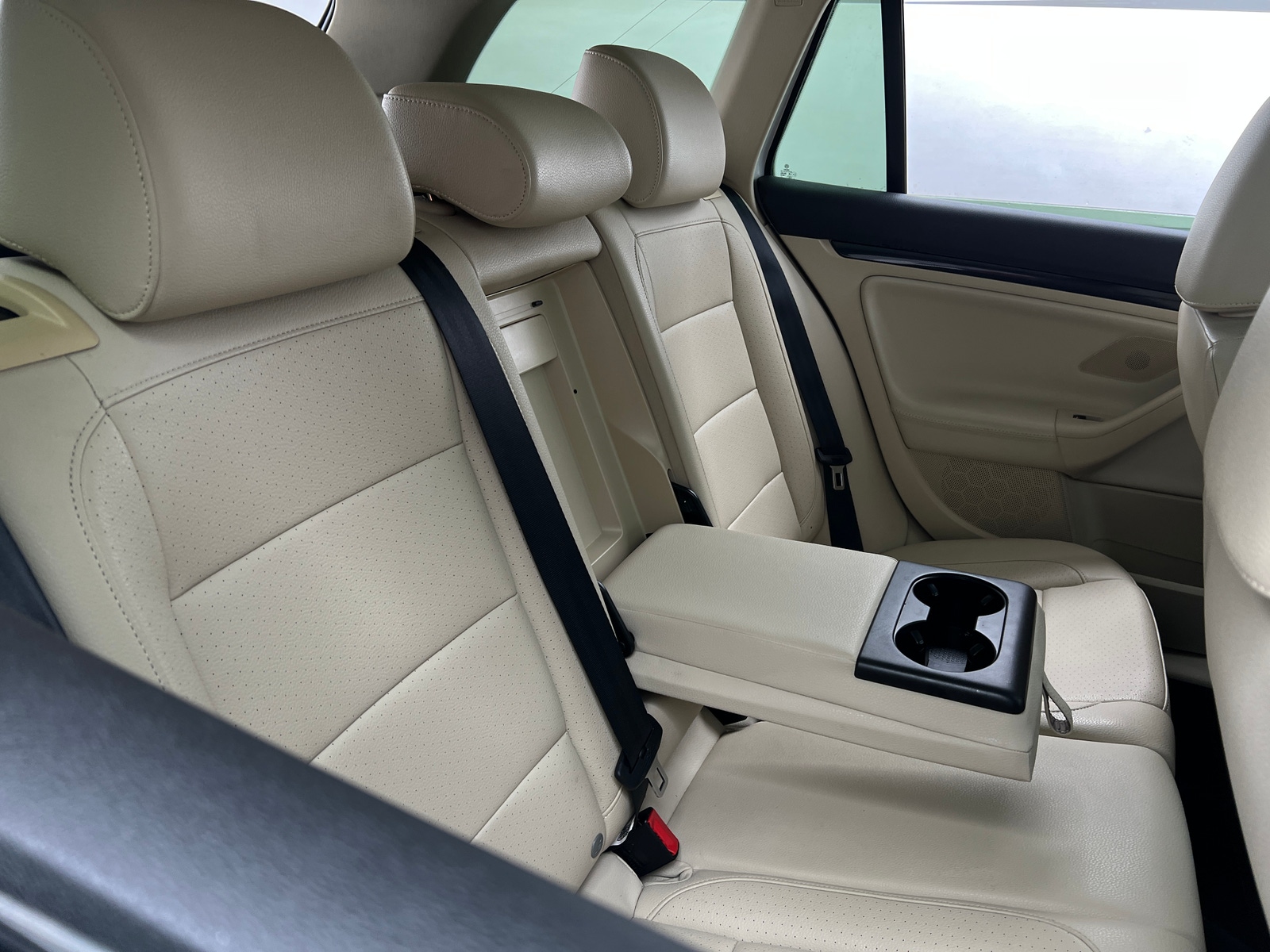 Thumbnail: 2014 Volkswagen Jetta - 5