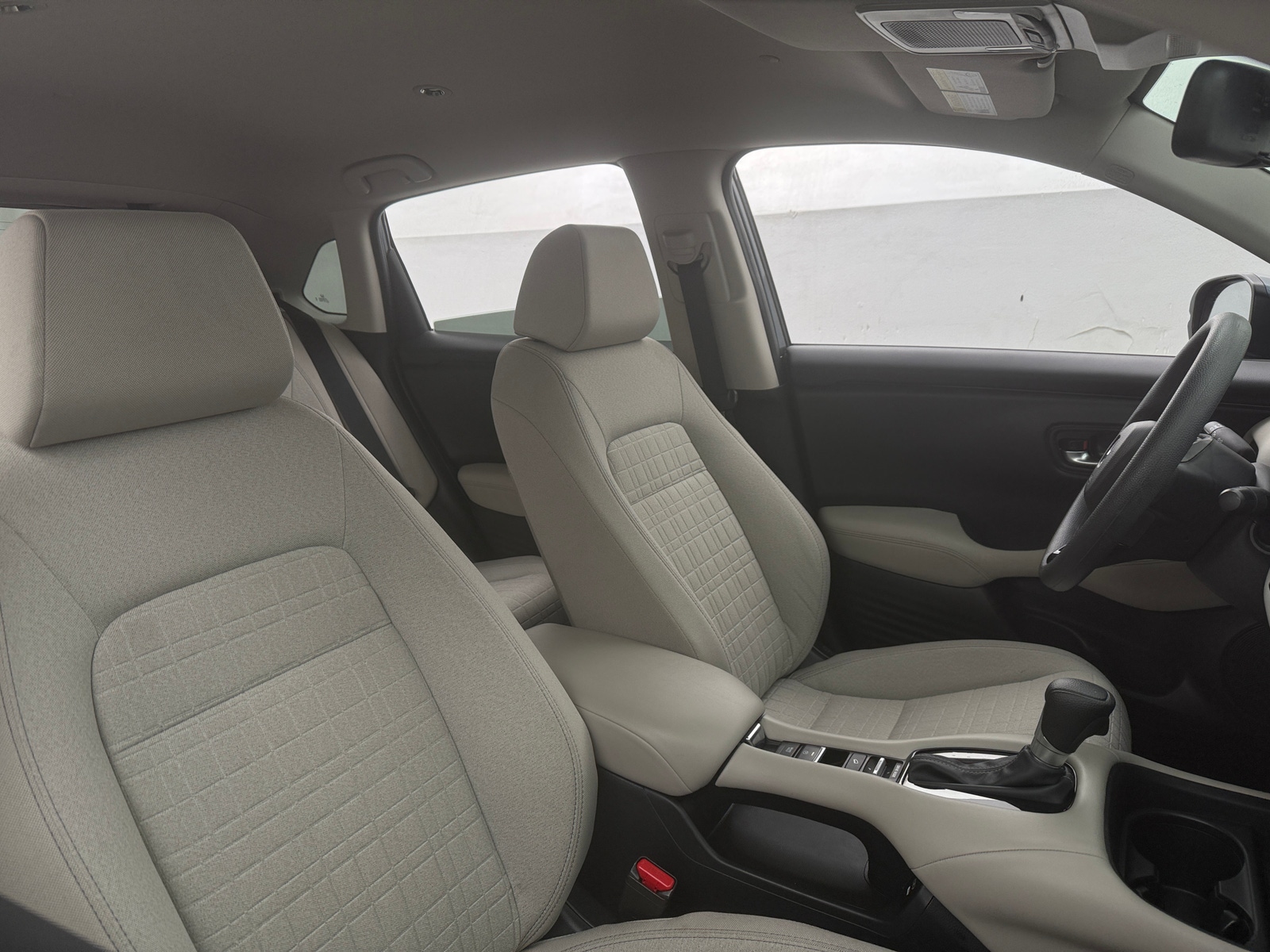 Thumbnail: 2025 Honda HR-V - 2