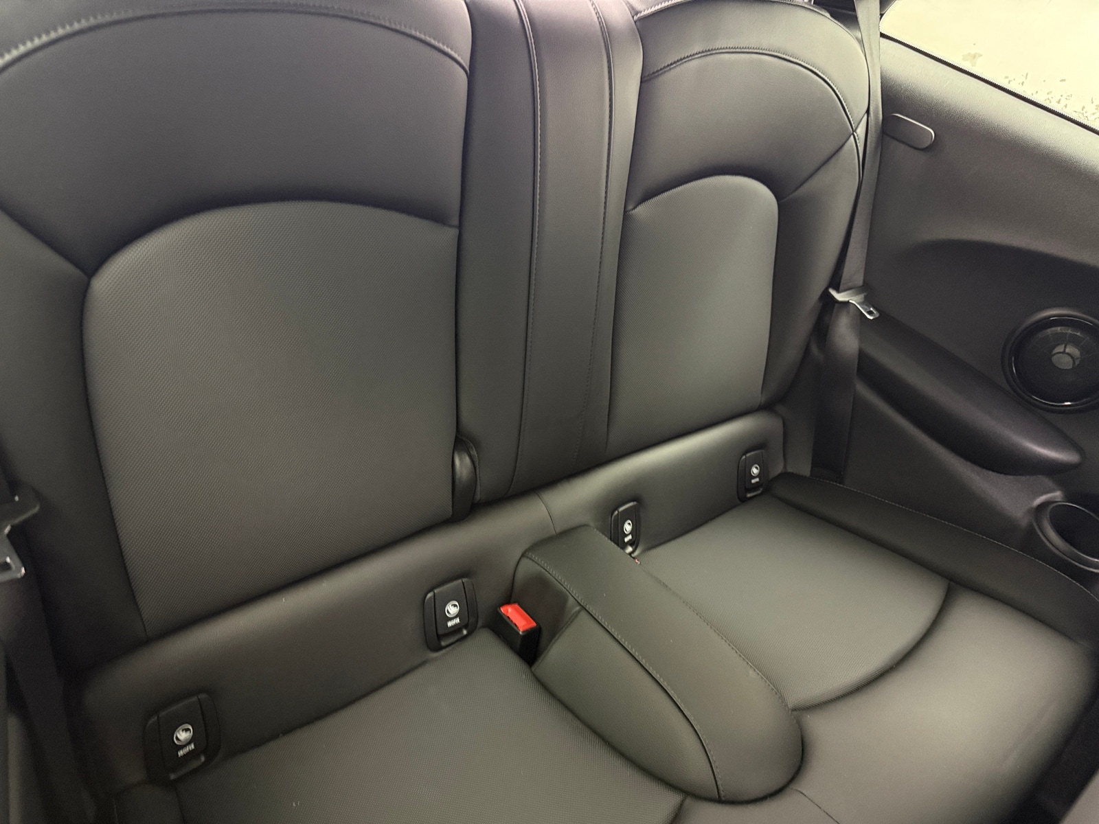 Thumbnail: 2021 MINI Cooper Hardtop - 6