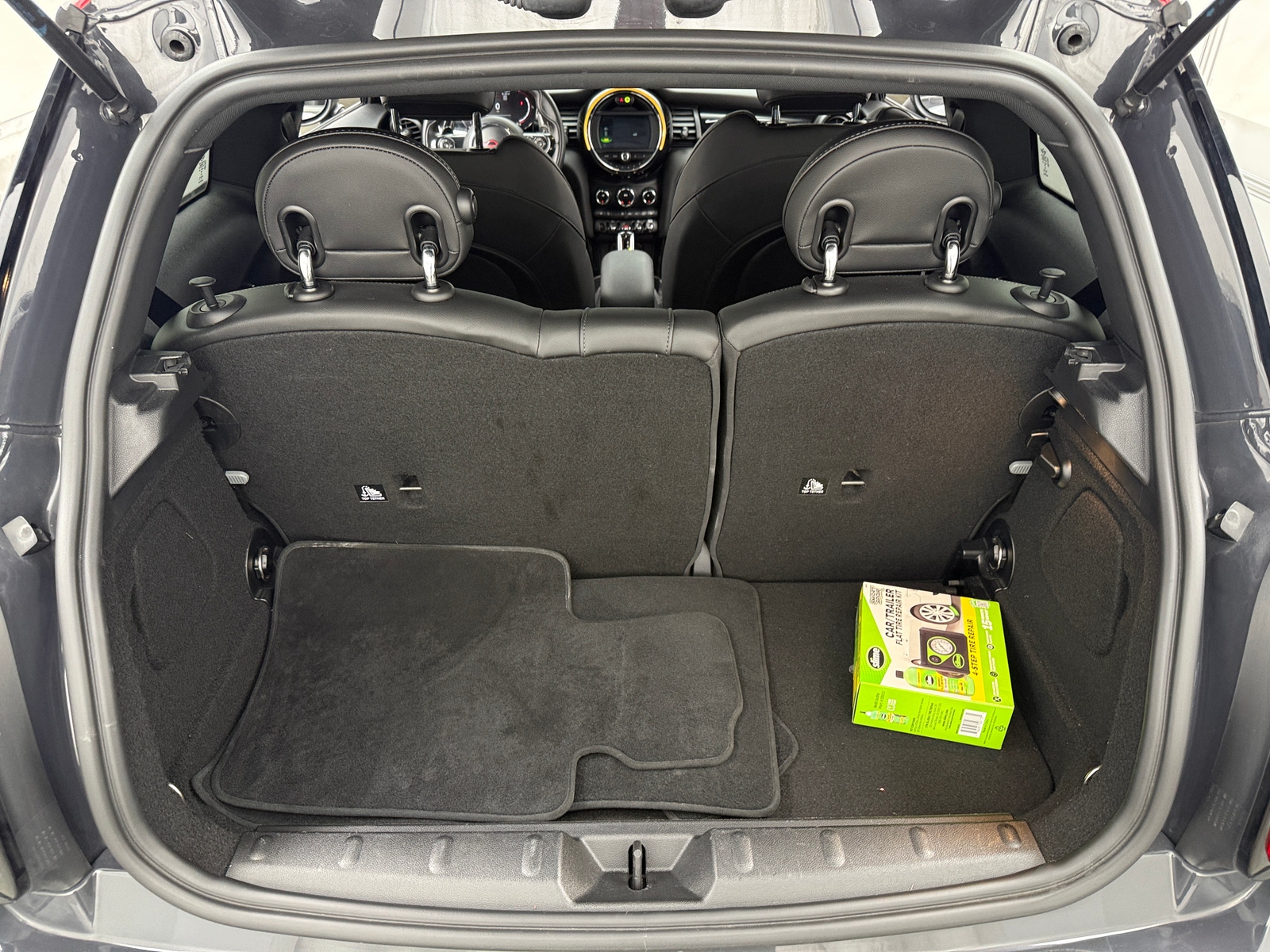 Thumbnail: 2021 MINI Cooper Hardtop - 7