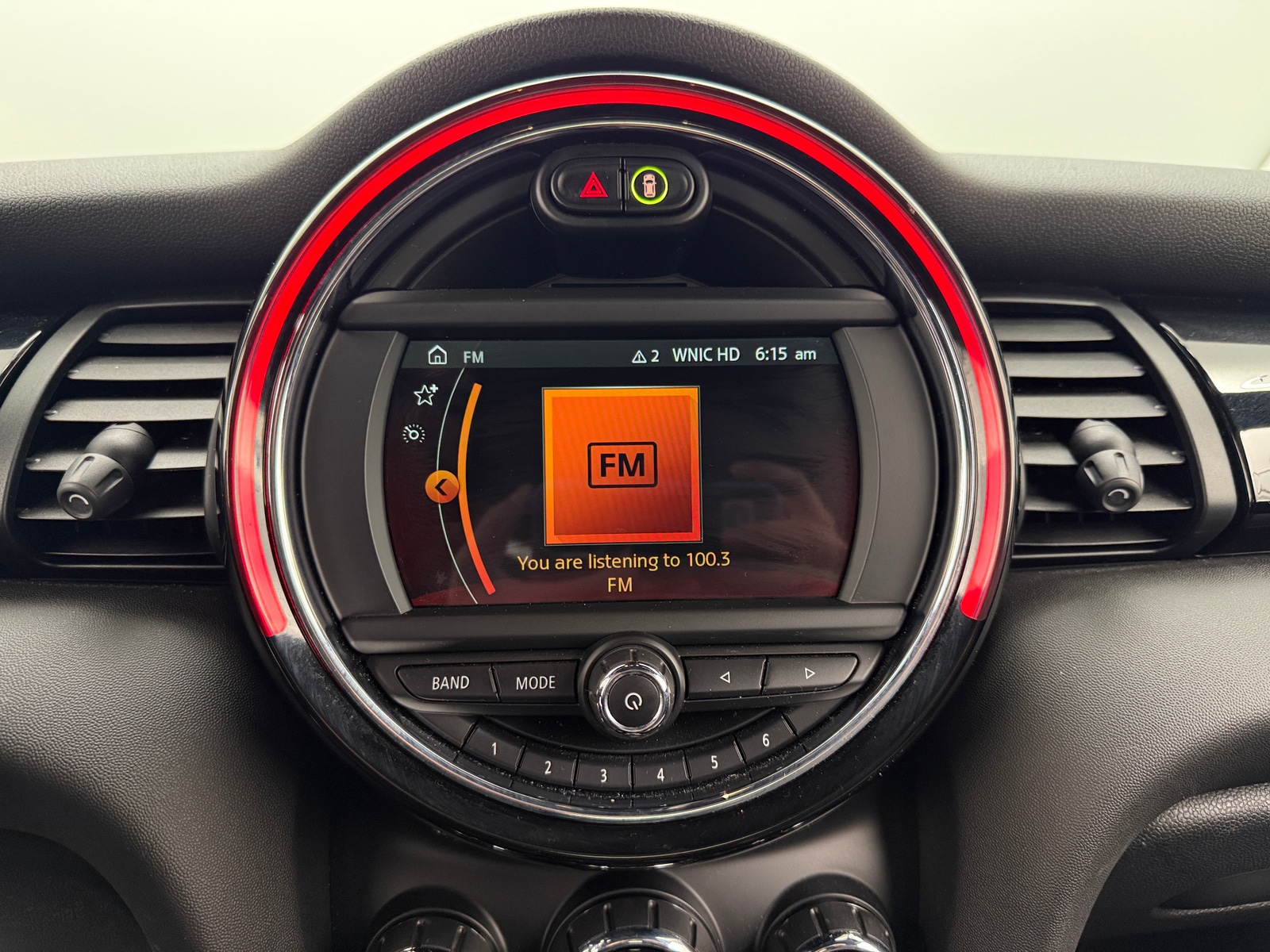 Thumbnail: 2021 MINI Cooper Hardtop - 4