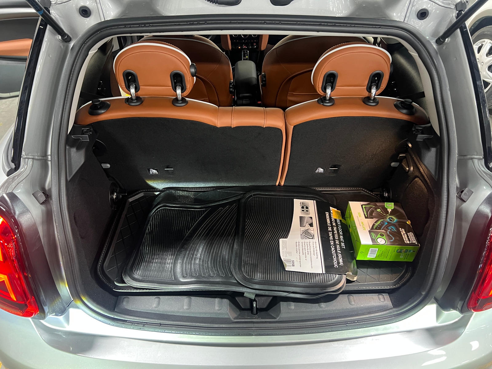 Thumbnail: 2024 MINI Cooper Hardtop - 6