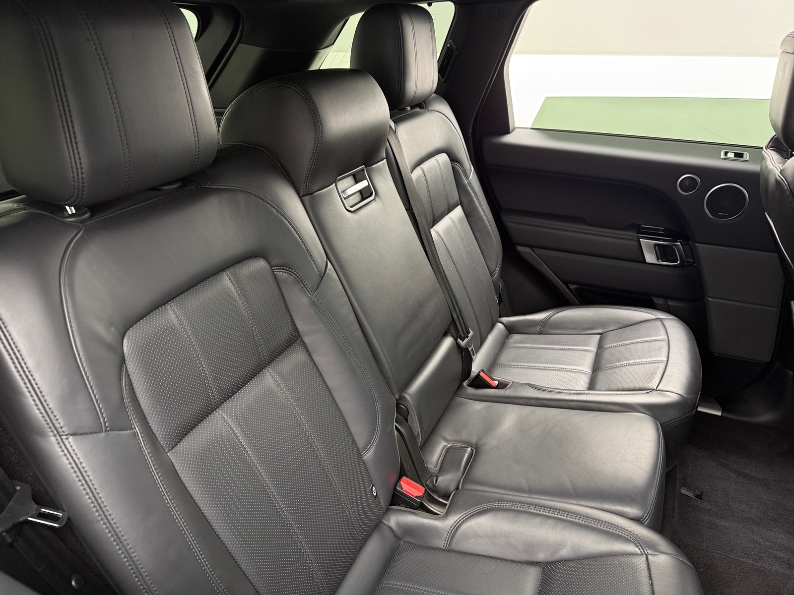 Thumbnail: 2018 Land Rover Range Rover Sport - 5