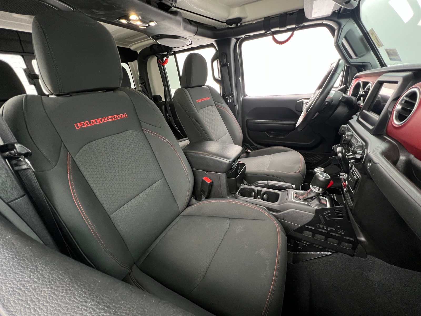 Thumbnail: 2020 Jeep Gladiator - 2