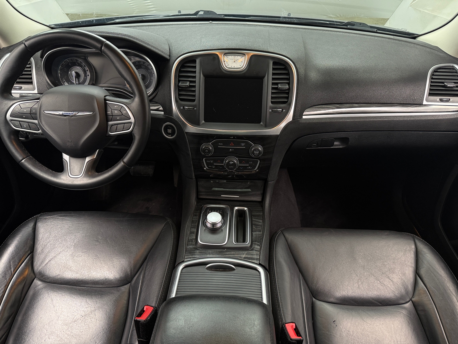 Thumbnail: 2017 Chrysler 300 - 2