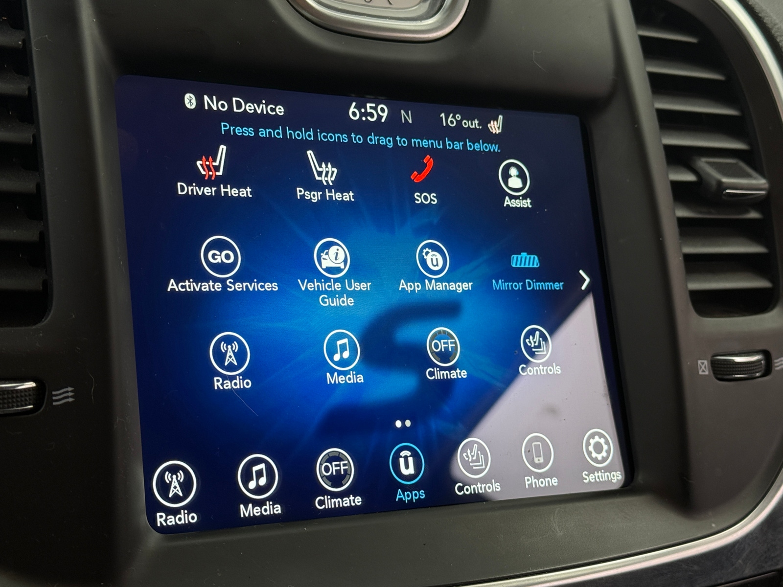 Thumbnail: 2017 Chrysler 300 - 3