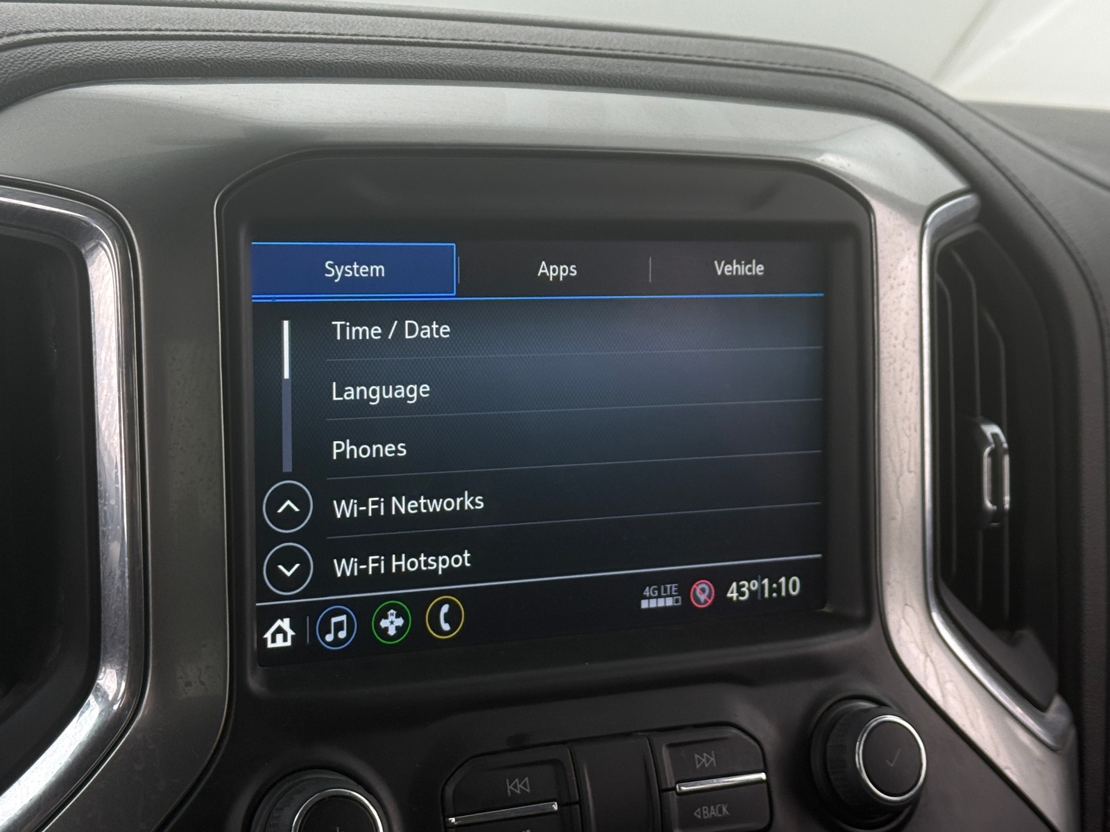 Thumbnail: 2023 Chevrolet Silverado 2500 - 4