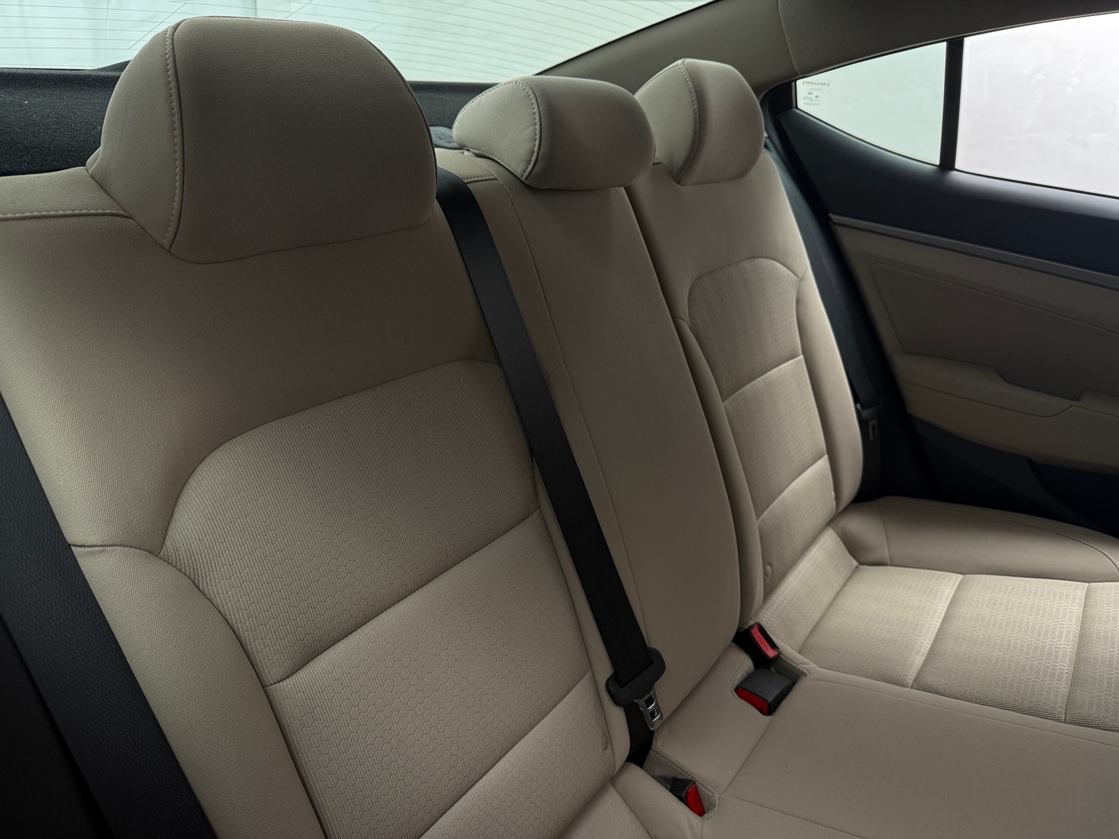 Thumbnail: 2017 Hyundai Elantra - 6