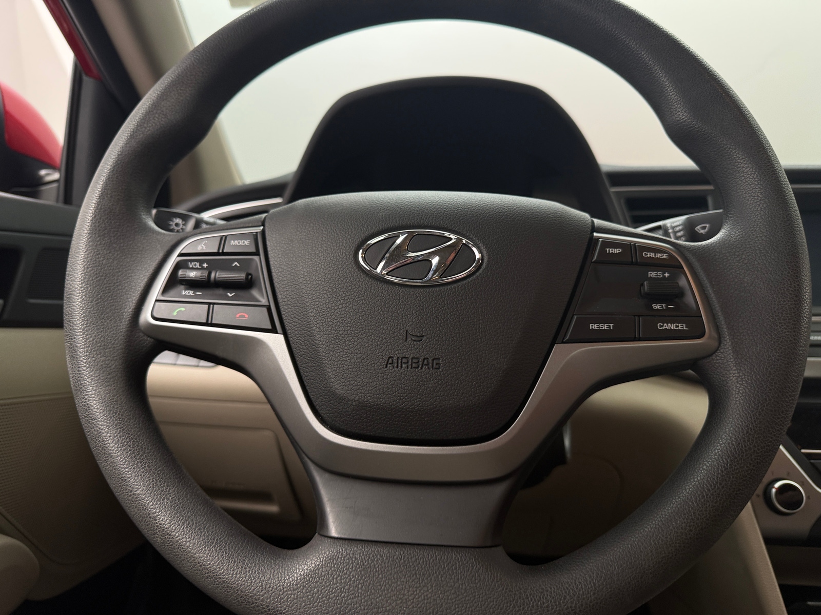 Thumbnail: 2017 Hyundai Elantra - 5