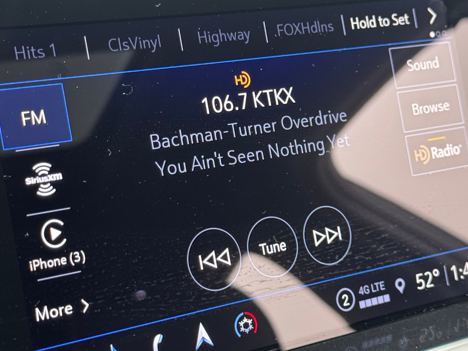 Thumbnail: 2025 Cadillac CT4 - 3